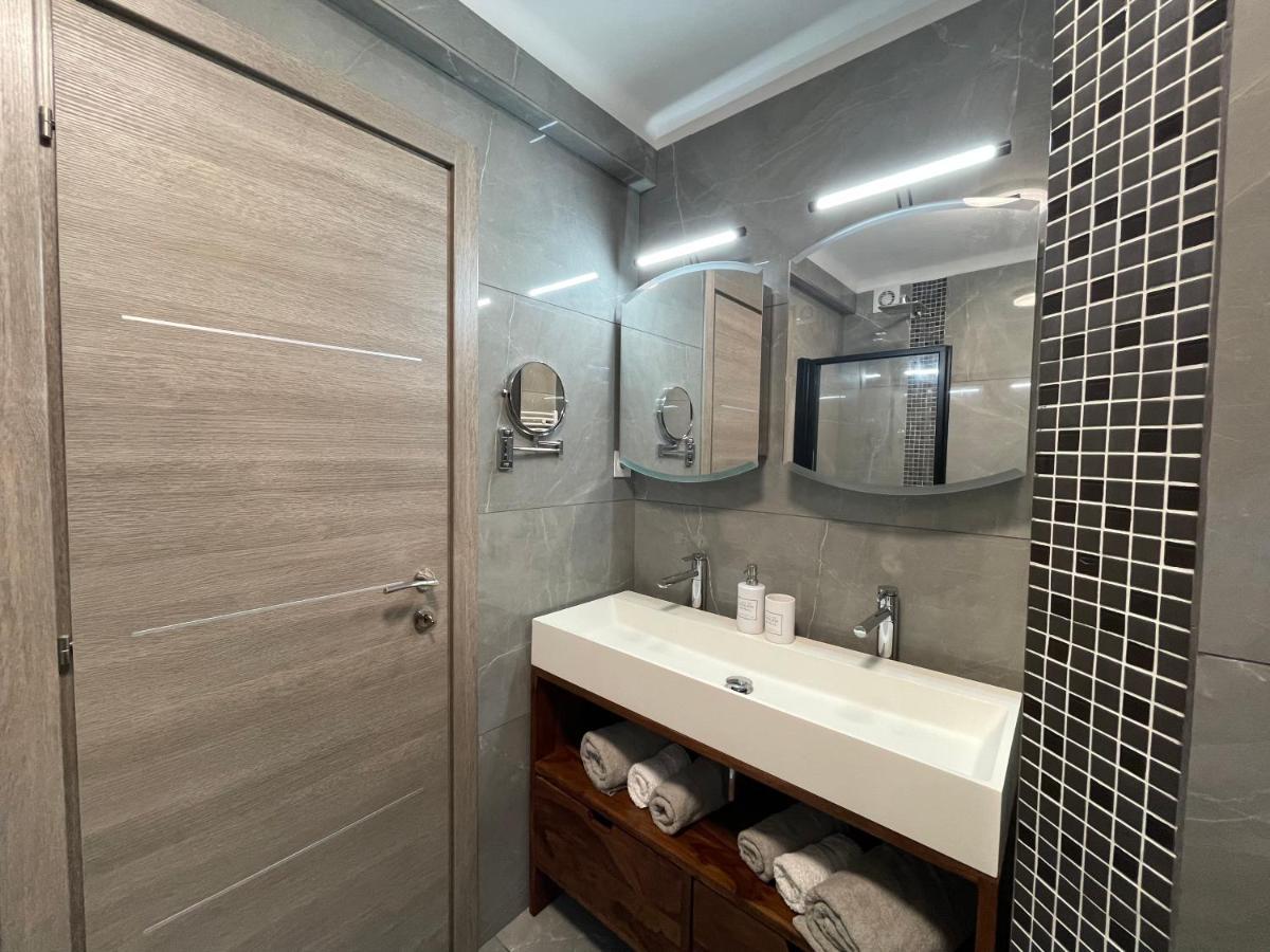 Charming Ac 2-Bedroom Apartment Antibes City Center Family, Couples Friendly Exterior photo