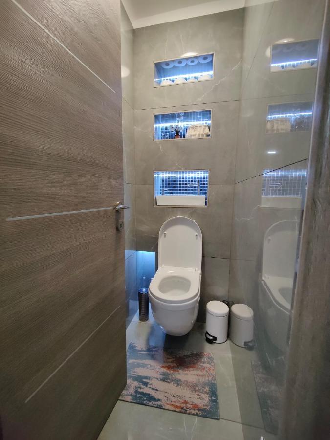 Charming Ac 2-Bedroom Apartment Antibes City Center Family, Couples Friendly Exterior photo
